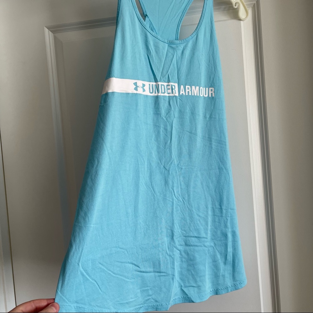 Under armour tank